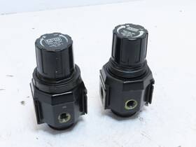 R27231-100 Aro 3/8 Npt Air Pressure Regulator Lot Of 2
