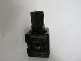 0-821-302-409 Bosch Pneumatic Regulator 1/4 Inch Npt 2000l/min 2-6bar Used