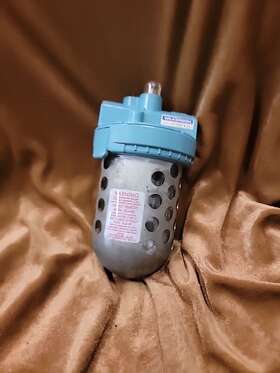 L20-04-g00 Wilkerson Lubricator