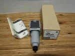 Parker P31FA92EMMN, Mini Global Modular Particulate Filter 1/4". Fixed Price $26.99.