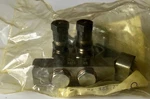 Lincoln 84428-2 SL-42 Injector Assembly New / Open Box (2-OUTLET). Fixed Price $89.00.