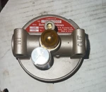 Schrader Bellows 3584-1000 Pneumatic Lubricator Head. Fixed Price $50.00.