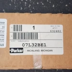 New Open Box- Parker 07L32BE1 1/2 Npt Lubricator. Fixed Price $121.70.