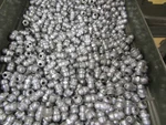 40 Nos 1/4"-28 Nf Straight Alemite Zerk Grease Fittings 9/32" Hex Usa. Fixed Price $10.00.