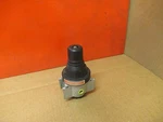 Dayton Speedaire Large Size Regulator 4Z353 300PSI New Missing Top Cap. Fixed Price $18.75.