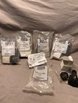 New Ingersoll Rand R27121-100 Pneumatic Reg. 5-125 Psig Set 13CFM 1/4NPT Pc.. Fixed Price $15.99.