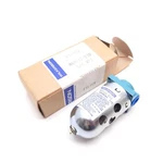 Wilkerson M00-02-BX0 Coalescing Pneumatic Filter, Ports: 1/4" Npt, 150PSI Max. Fixed Price $30.00.