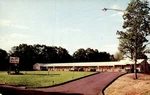 Bon Aire Motel, Dayville, Conn., 10 Air-conditioned Units, Tv In All Postcard. Fixed Price $19.95.