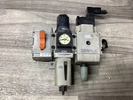Parker Mini Modular Filter Regulator P31EA92EGMBN5P P31VA92LSAN #115A135PR2. Fixed Price $100.00.
