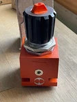 Metal Work 1602001 Pneumatic Pressure Regulator 0-4 Bar 1" Npt New. Fixed Price $150.00.